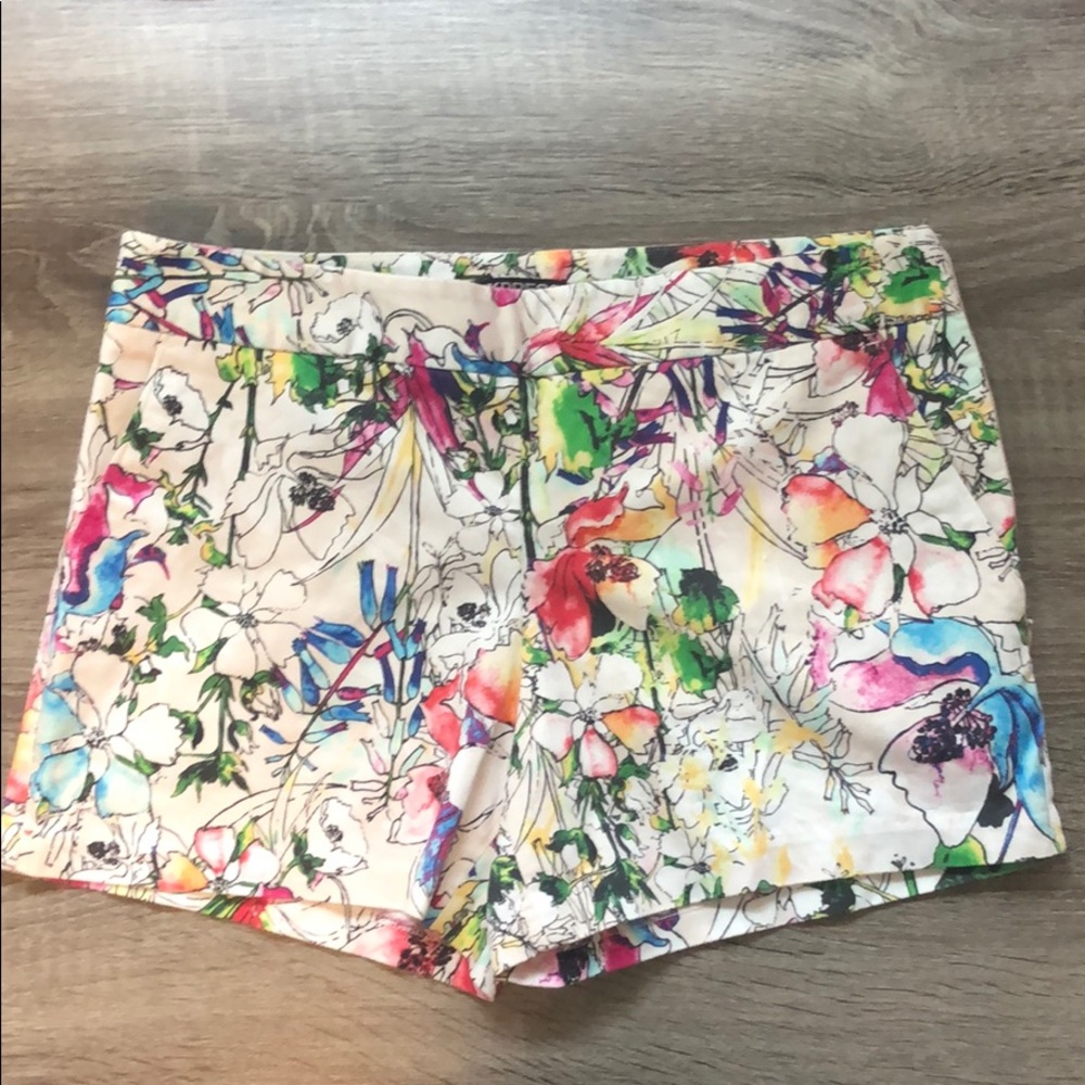 Floral Express shorts